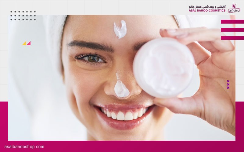 hydrating-blog استفاده از آبرسان برای کاهش آسیب پوستی در اثر زدن ماسک