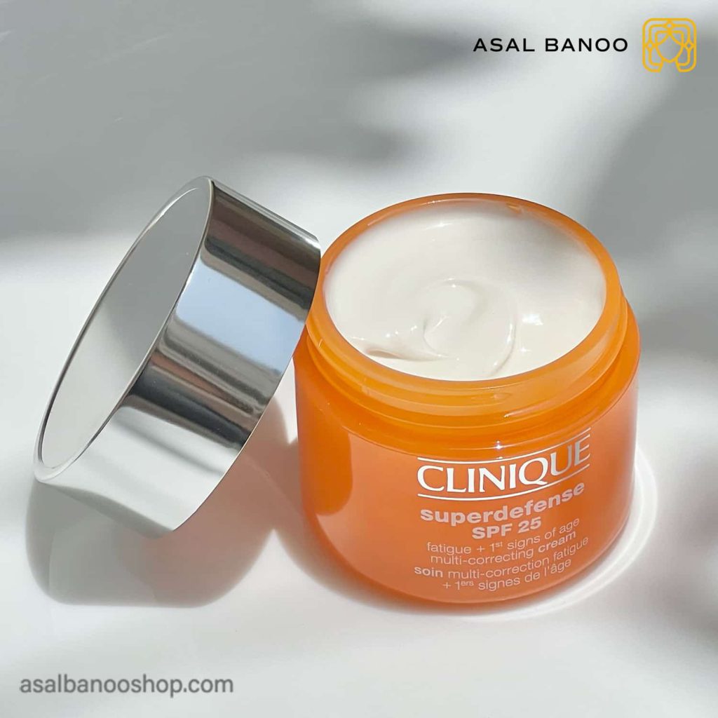 Clinique-SuperdefenseSPF250-min-min کرم روز ضد چروک SUPERDEFENSE کلینیک