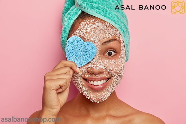 the-best-scrub-for-oily-and-acne-prone-skins اسکراب پوست چرب