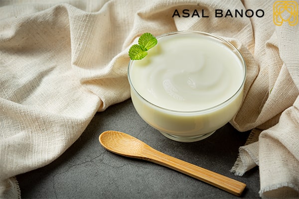 Yogurt- and- lemon پاک کننده صورت با ماست