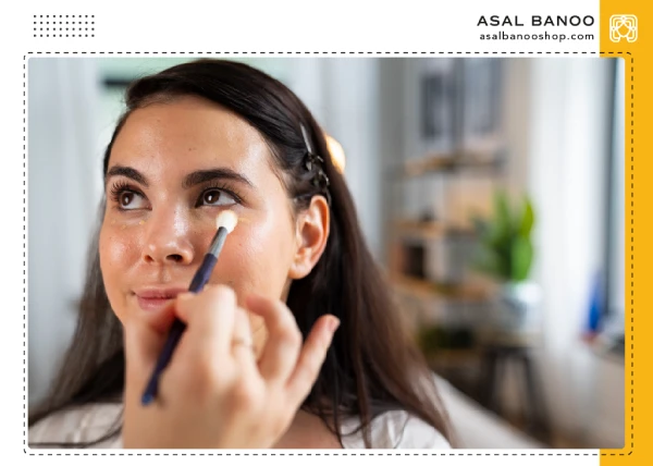 how-to-use-a-concealer نحوه استفاده از کانسیلر برای دور چشم