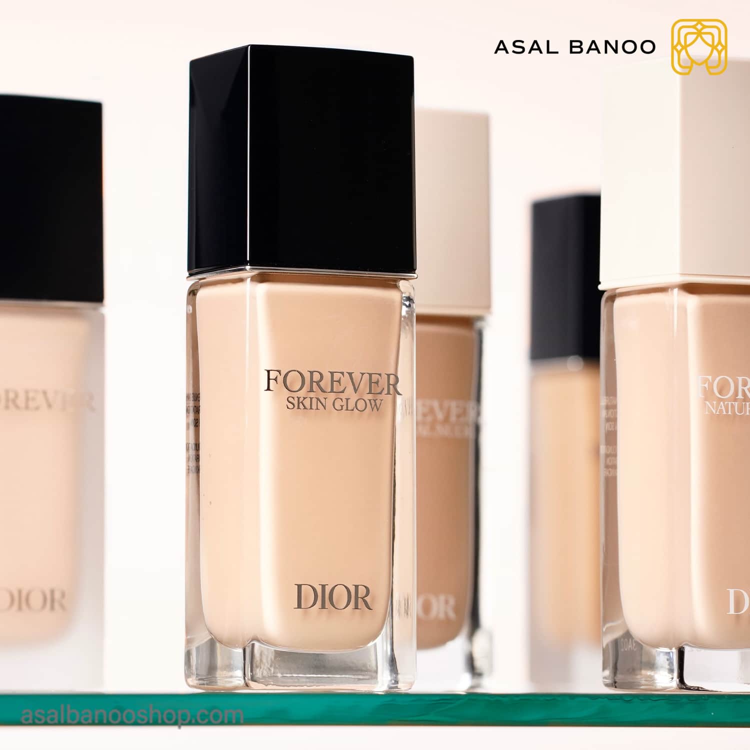 کرم پودر دیور اسکین گلو-min کرم پودر دیور Skin Glow